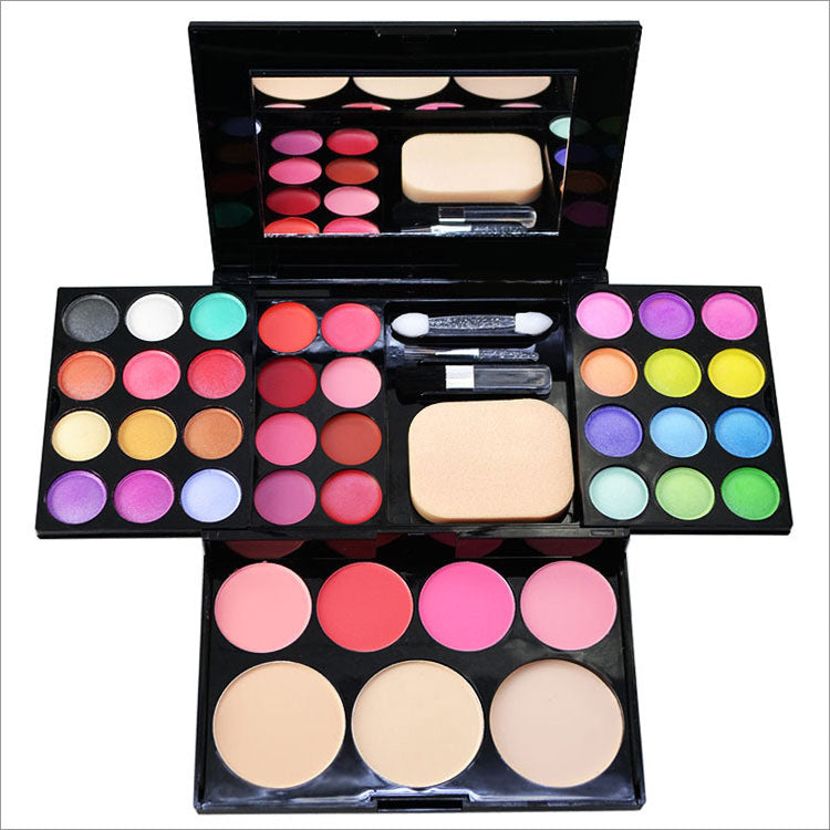 Makeup Box 24 Eyeshadow 8 Lipstick 4 Blush 3